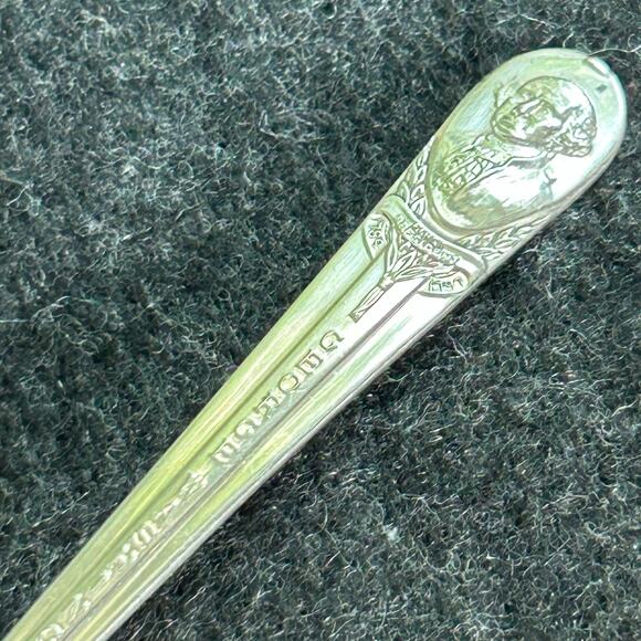 Vintage Statesman Silverplate Spoons – Washington, Jefferson, Adams, Set of 3 - Picture 5 of 12